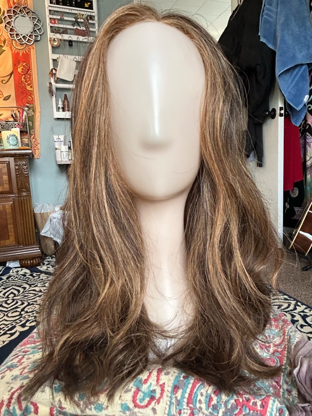 Raquel Welch wig Longing for Long in Glazed Hazelnut